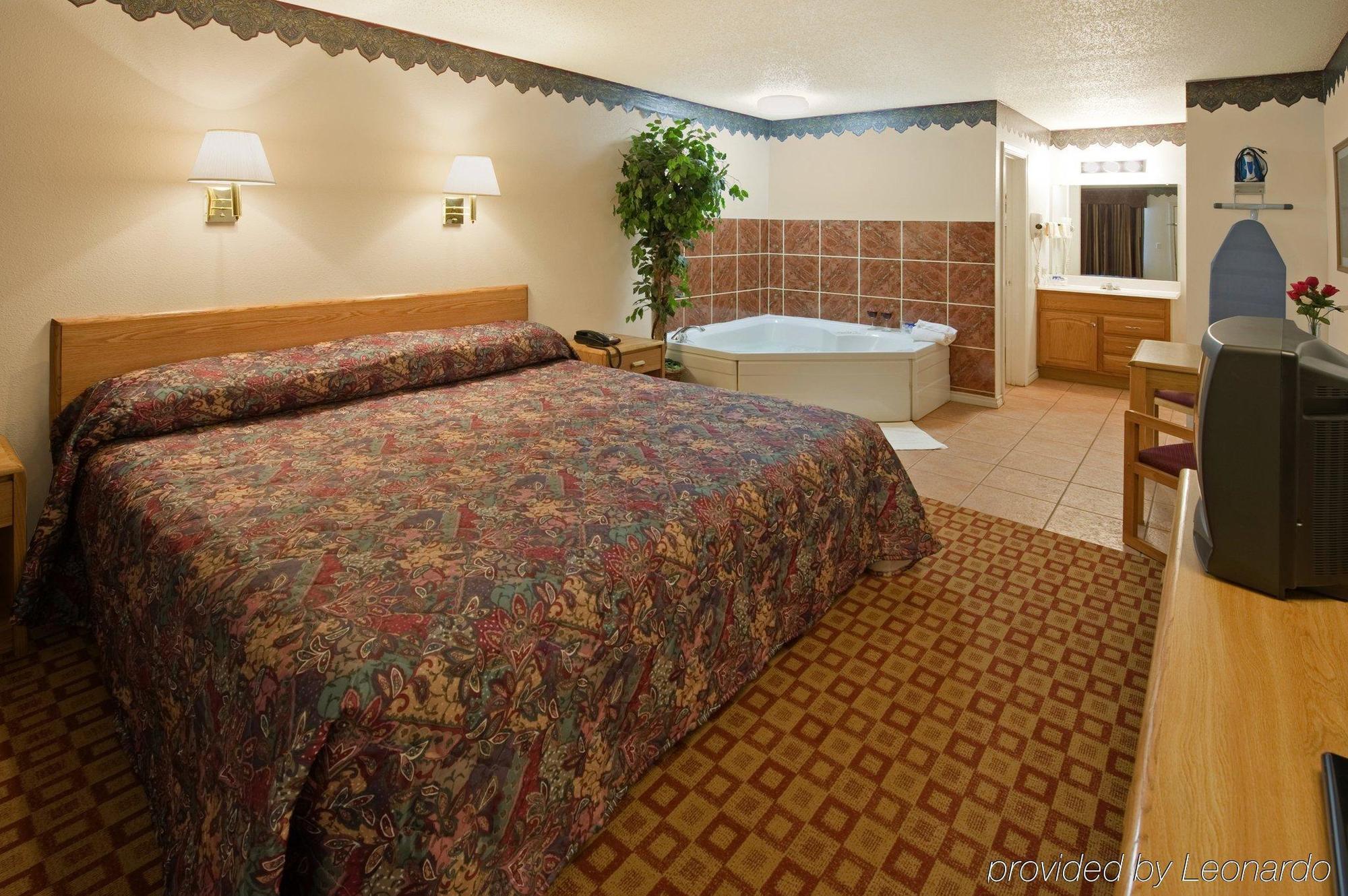 Americas Best Value Inn Weatherford Exterior foto