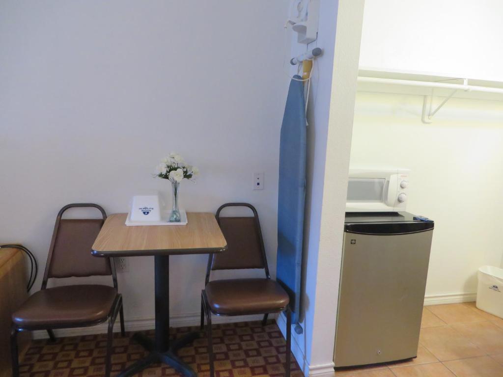 Americas Best Value Inn Weatherford Cameră foto